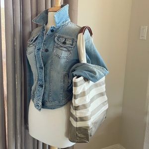 Bath and Body Works Gold and Cream Striped Canvas Tote.